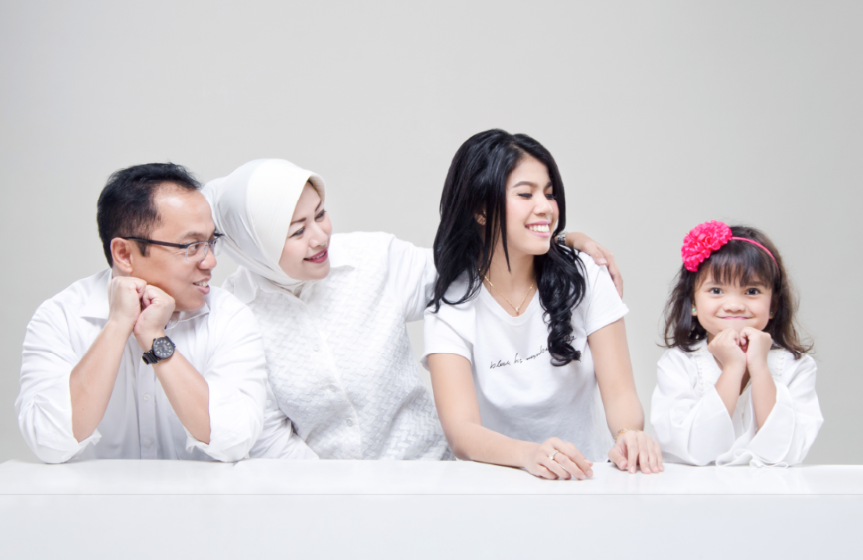Dr. H. Benrahman bersama keluarga — perjalanan, inspirasi, dan masa depan