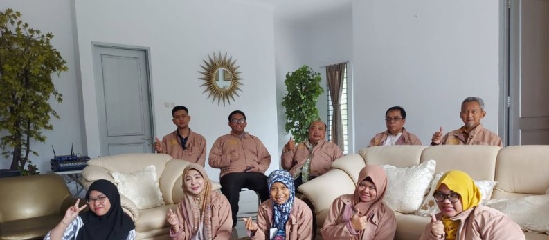 Pertemuan keluarga besar